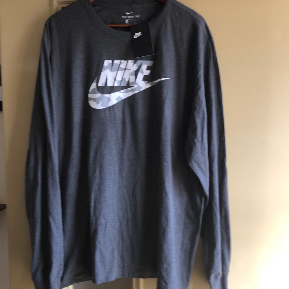Nike Long-sleeved Tee